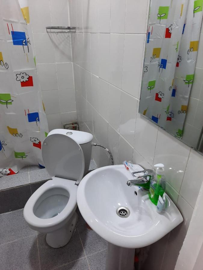 Пана Hotell Alma-Ata Exteriör bild