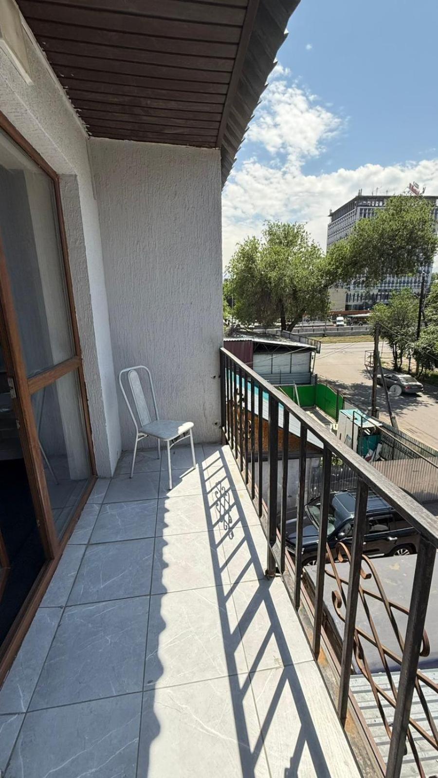 Пана Hotell Alma-Ata Exteriör bild